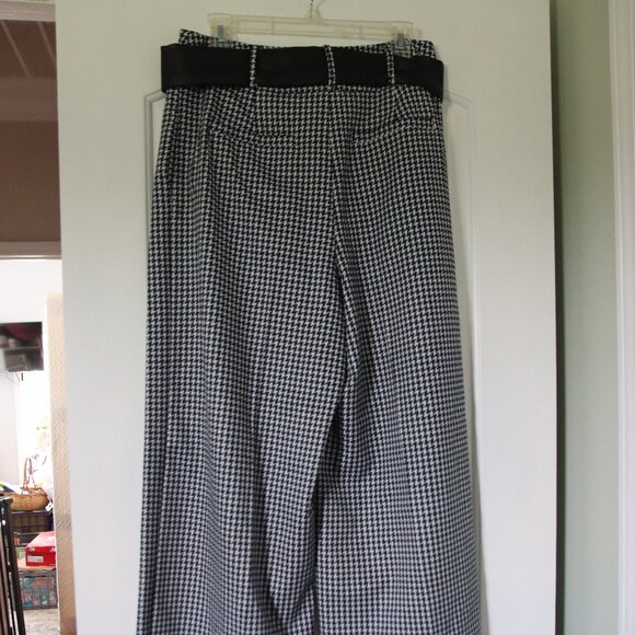 NWT New York and Company Wide leg pants Size M - Picture 5 of 13